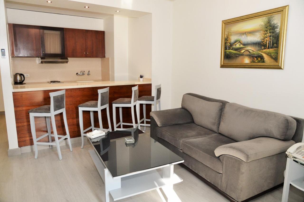 Ny Suites Beirut Exteriör bild