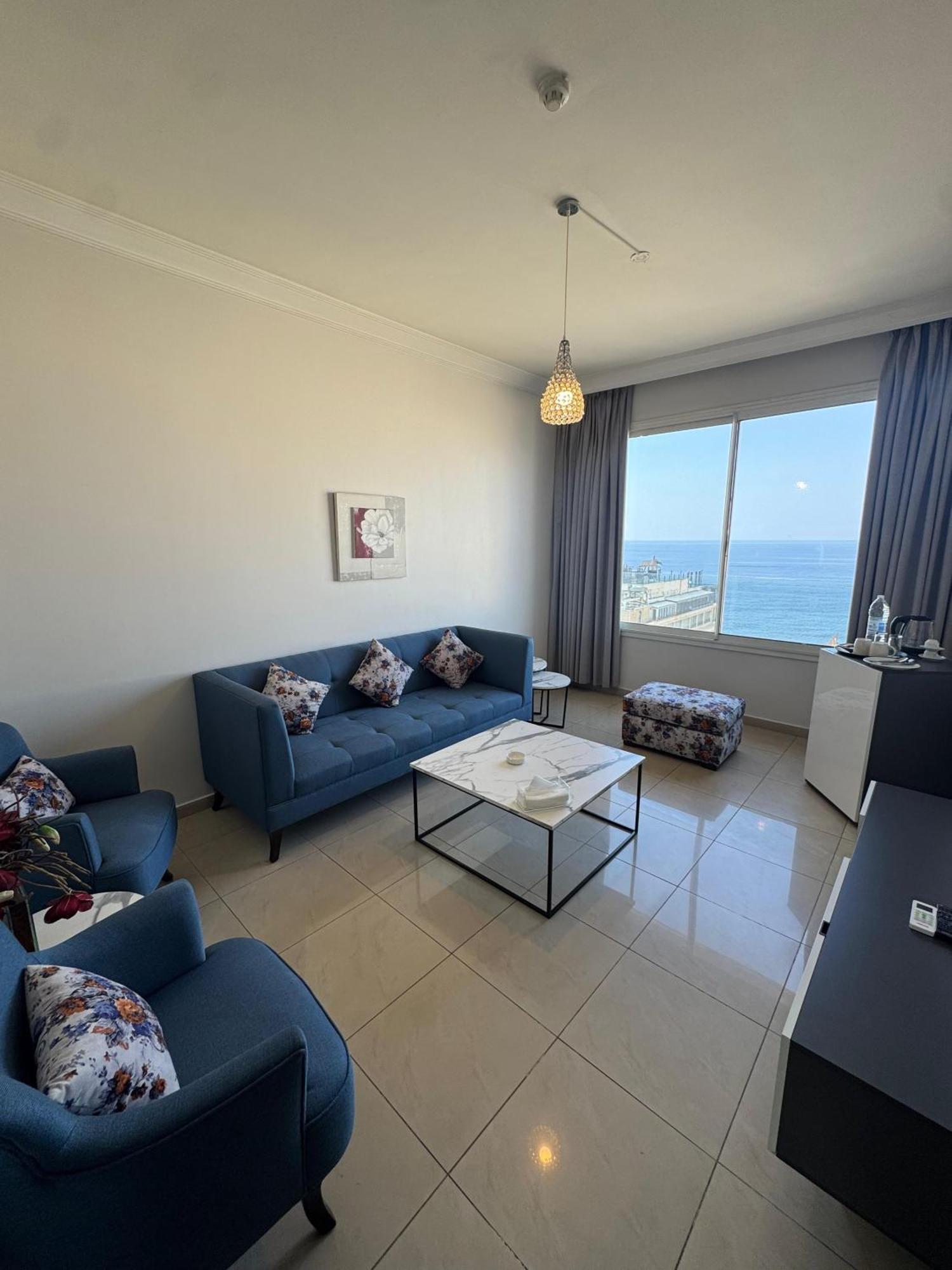 Ny Suites Beirut Exteriör bild