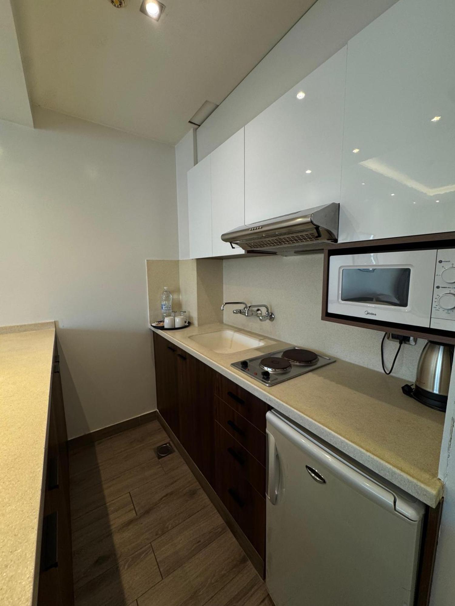 Ny Suites Beirut Exteriör bild