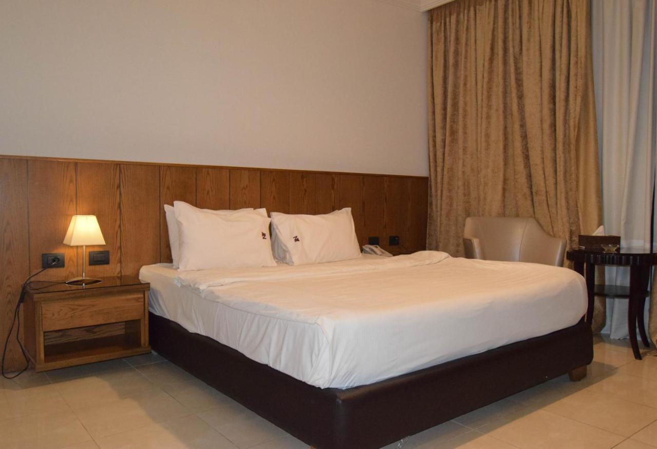 Ny Suites Beirut Exteriör bild